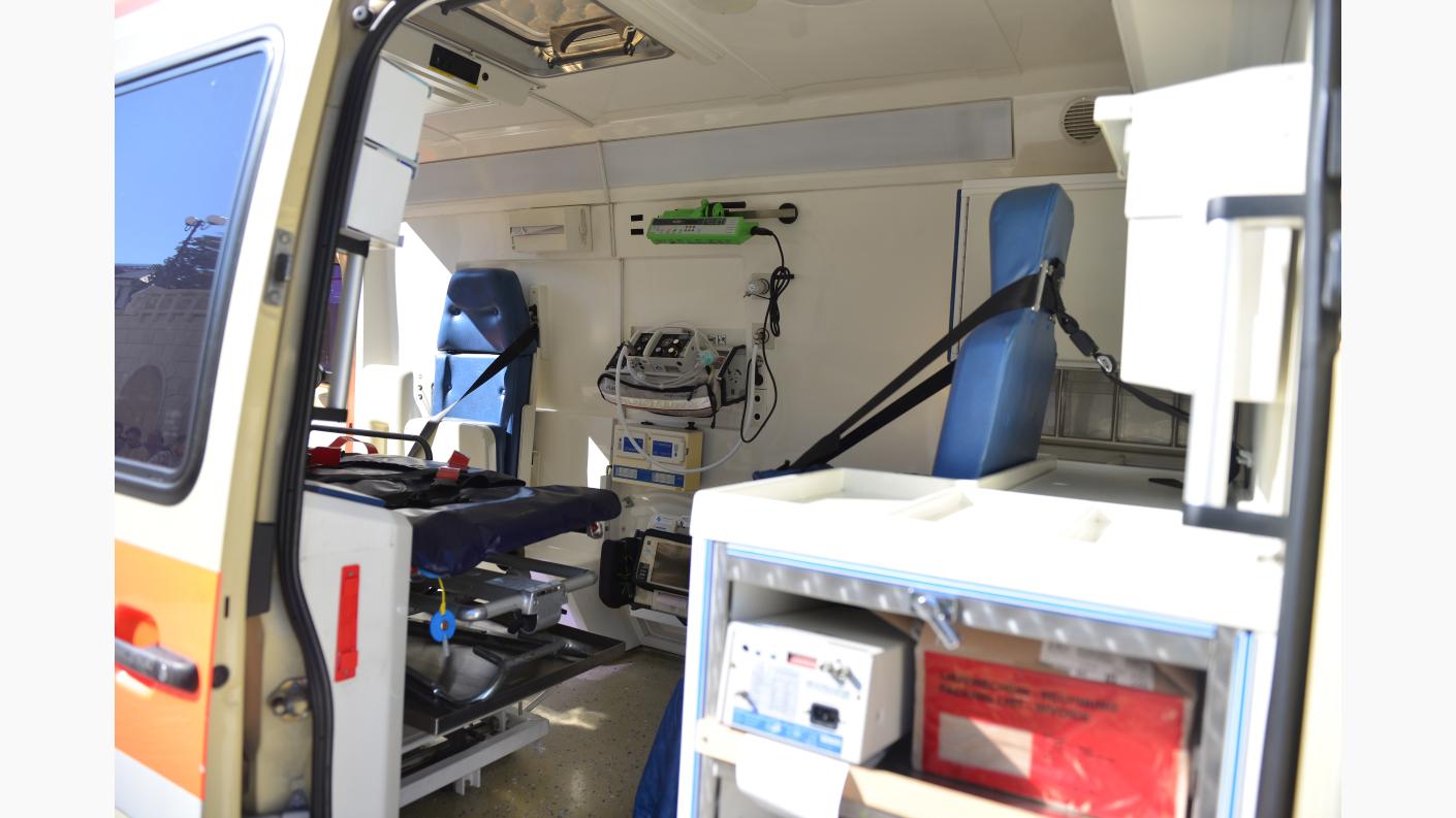 Două ambulanţe medicalizate au fost donate de Crucea Roşie Bavaria