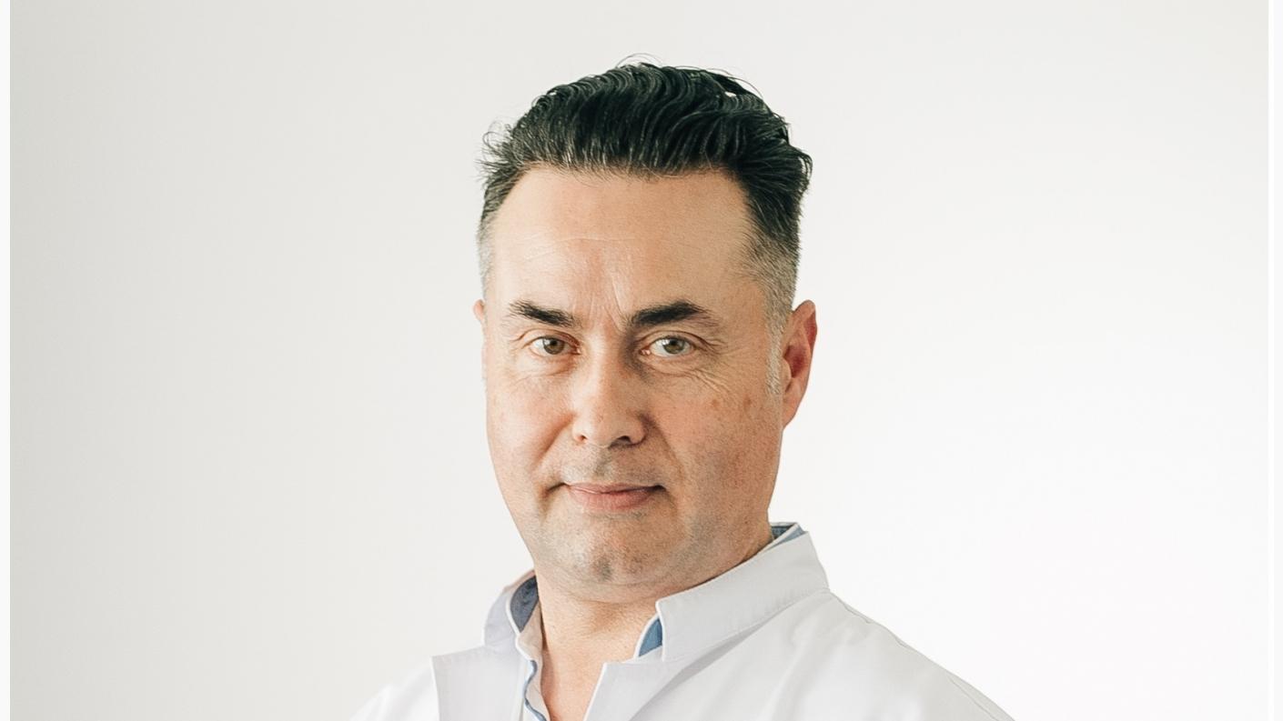 Dr. Silvian Miclescu