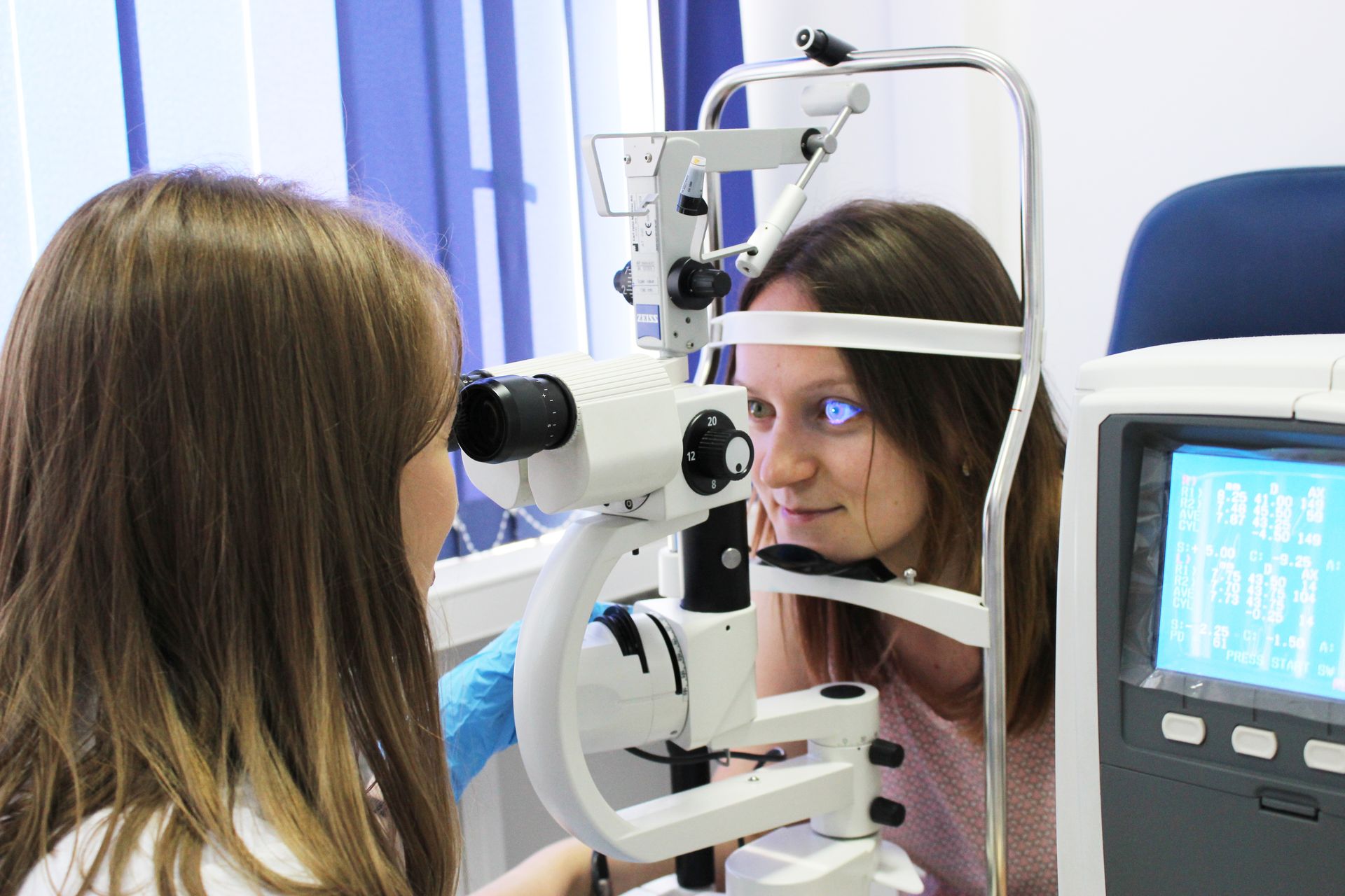Cand sa mergi la medicul oftalmolog: semne de alarma | nmforum.ro